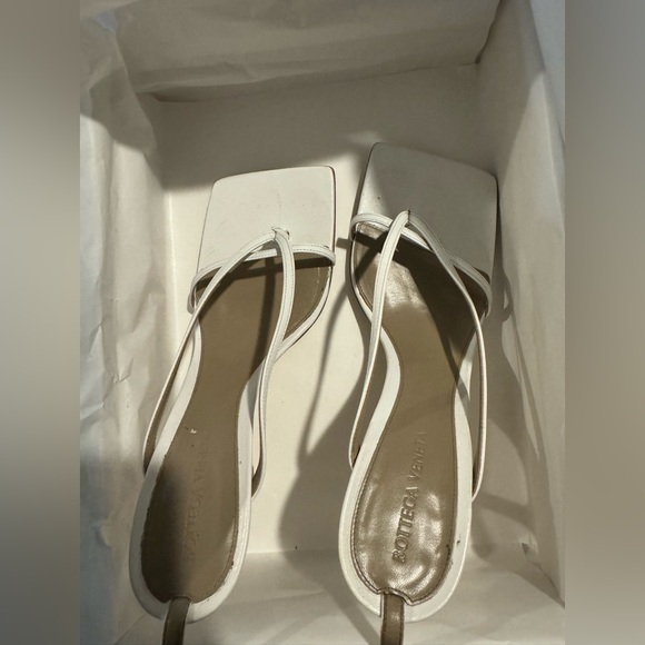 Bottega Veneta optic white stretch sandals - Picture 1 of 6